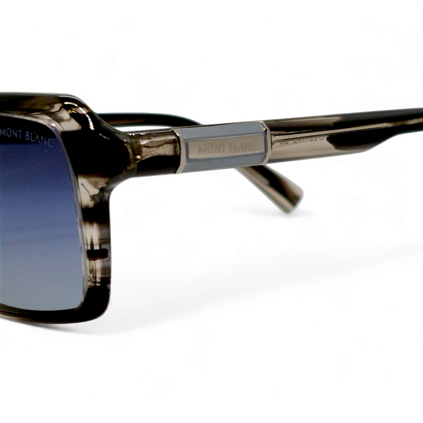 Mo 2057 limited Edition