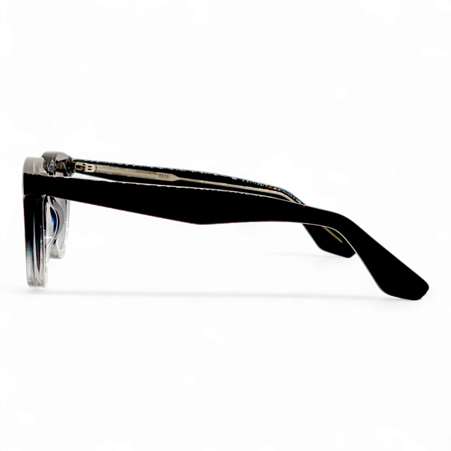 Horus 06 black c