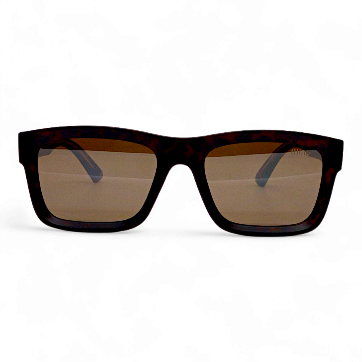 A wink 148 brown