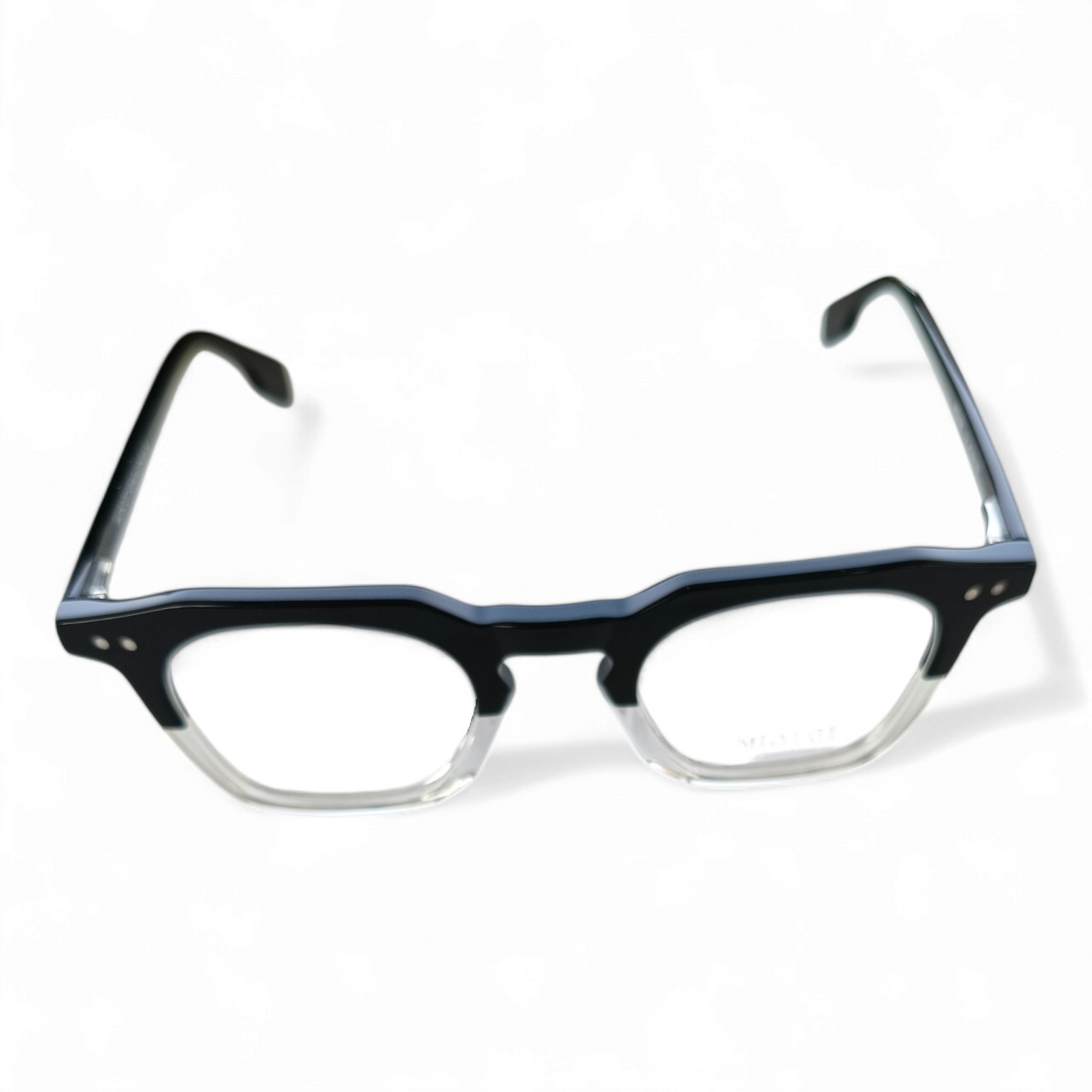 MO 809 Black C