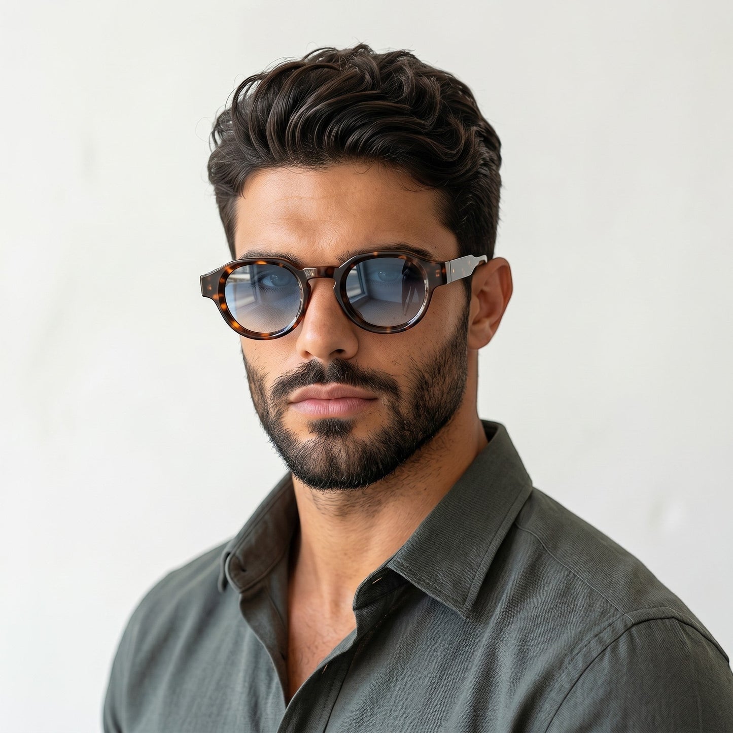 nadaraty eyewear Horus Pro - H 178 tortoiseshell acetate sunglasses with gradient grey lenses and angular temple details.