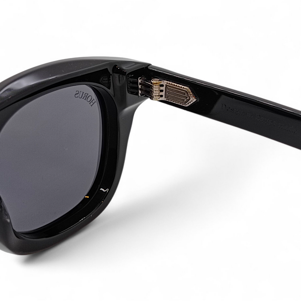 Horus 102 black