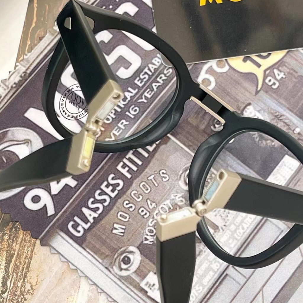 Moscot lemtosh folding
