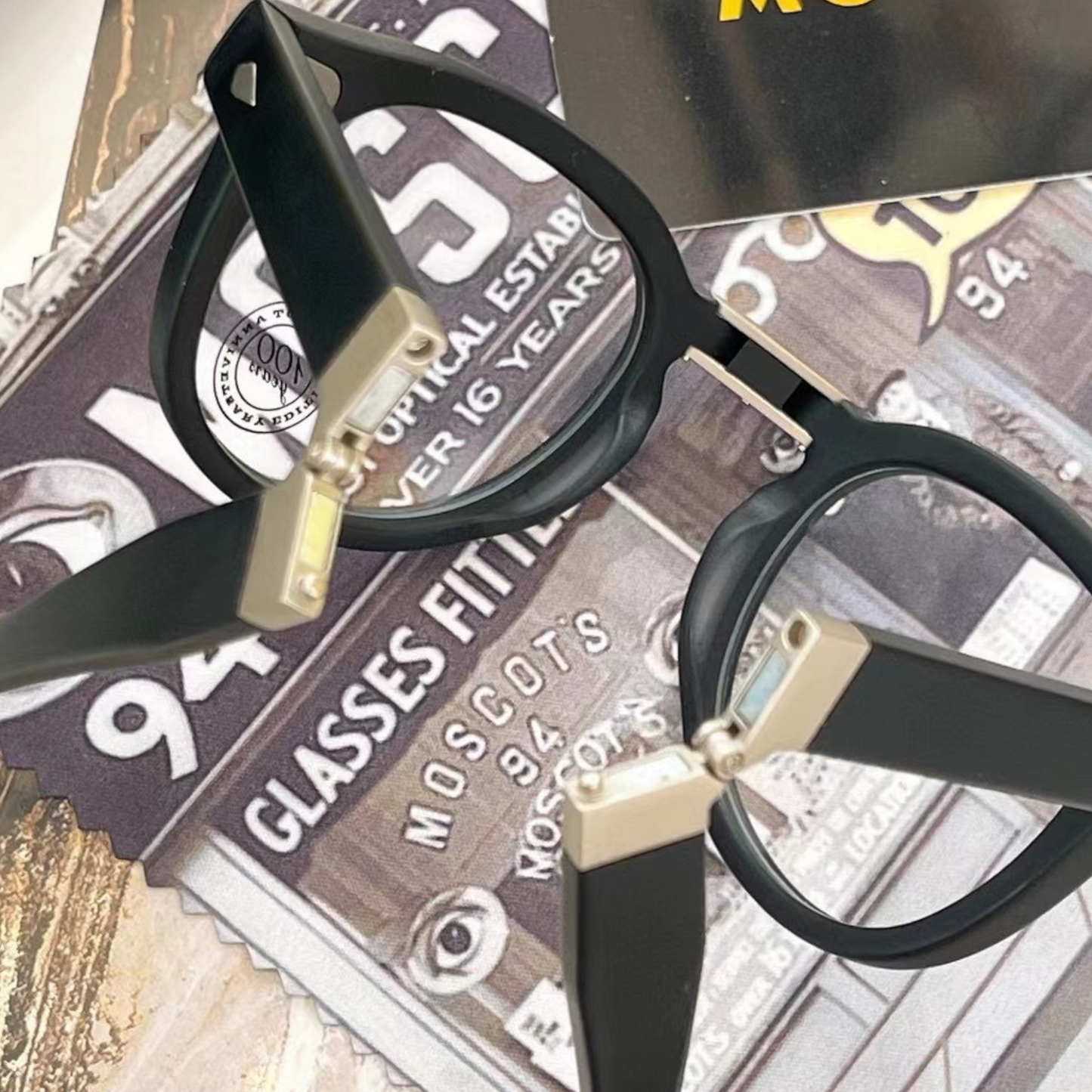 Moscot lemtosh folding