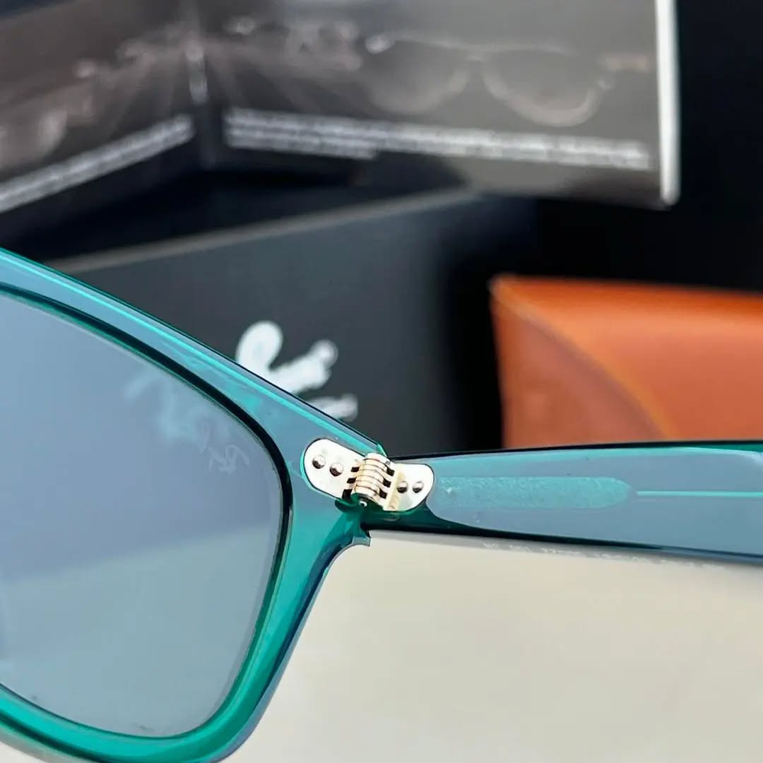 Rb 2140 Wayfarer Limited edition green