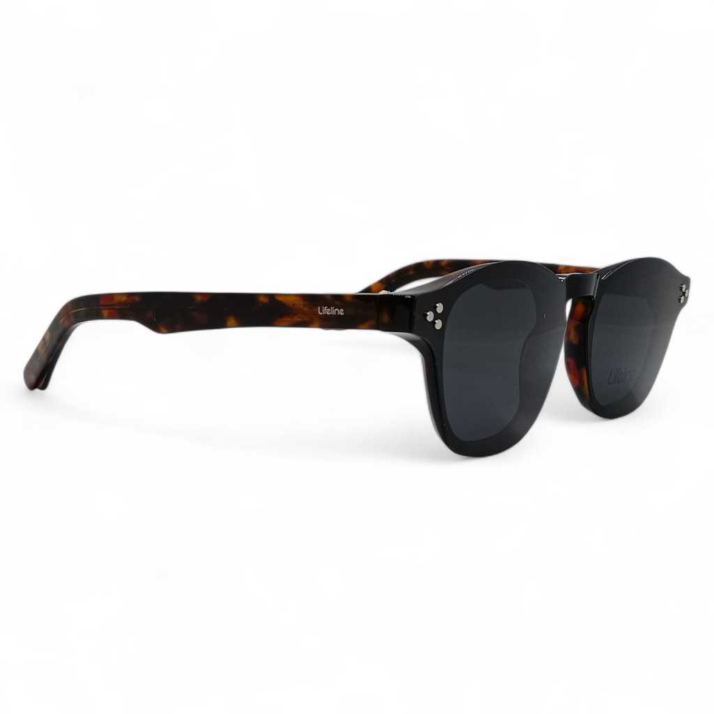 Clip on life 1 tiger